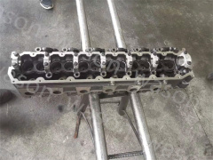 1HD Cylinder Head assembly