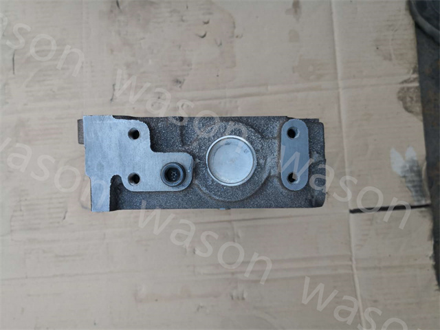 3LD1 Cylinder Head assembly