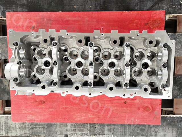 2KD Cylinder Head assembly