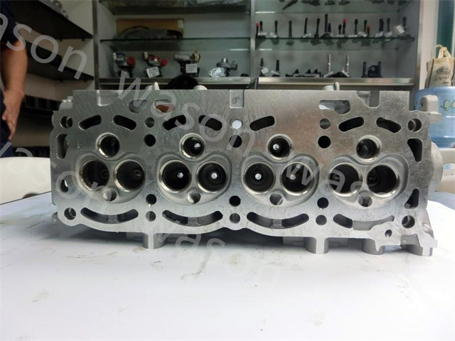 2E Cylinder Head assembly