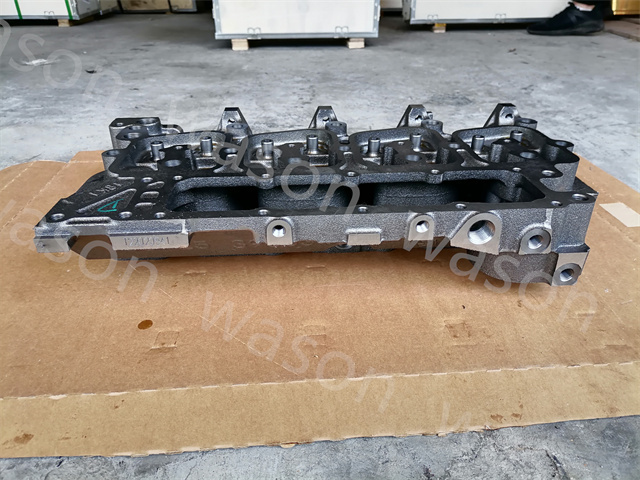 4BT3.9 Cylinder Head Assembly