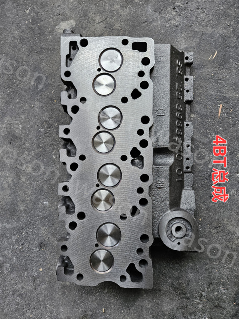 4BT3.9 Cylinder Head Assembly