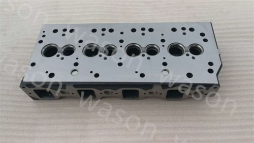 4BE1 Cylinder Head Assembly