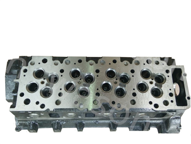 4HK1 Cylinder Head Assembly