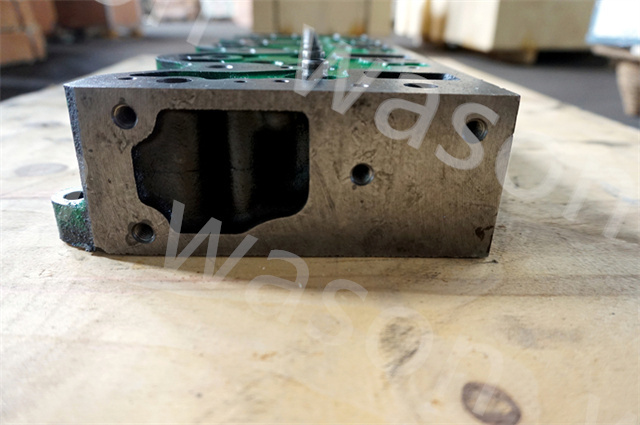 4LE1 Cylinder Head Assembly