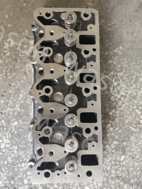 4LE1 Cylinder Head Assembly