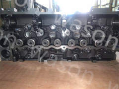 4HF1 Engine Cylinder Head assembly