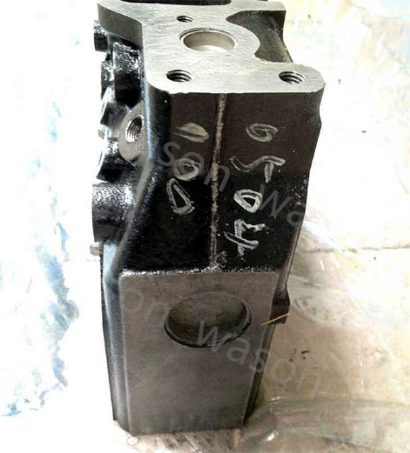 6BD1 6BG1 Cylinder Head Assembly 1-11110600-3 EX200-1