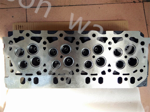 4TNV94 Cylinder Head R55-7