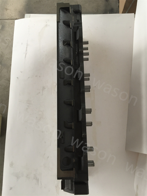 7W225-3408B Cylinder Head Assembly