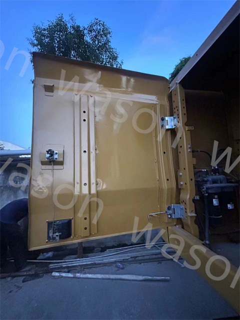 E320GC Excavator Pump Door