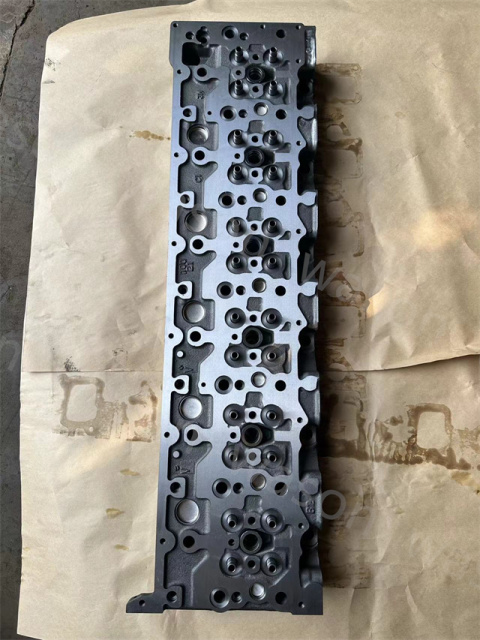 6WG1 Cylinder Head Assembly