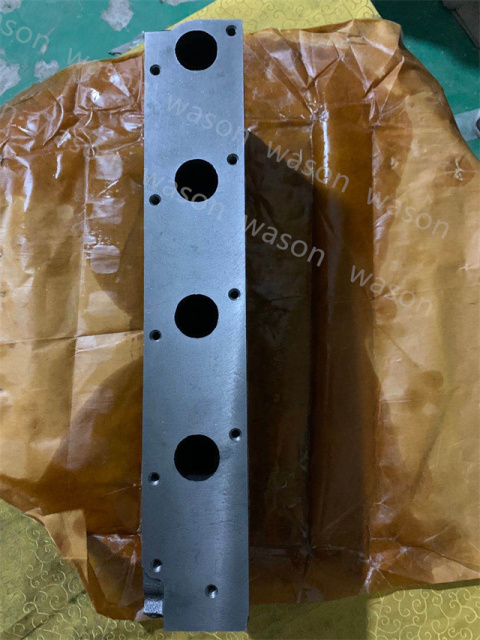 V3300 Cylinder Head Assembly