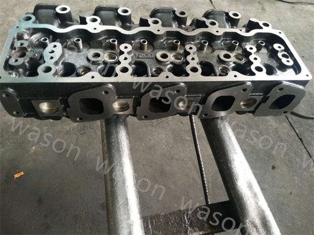 BD25 Cylinder Head Assembly
