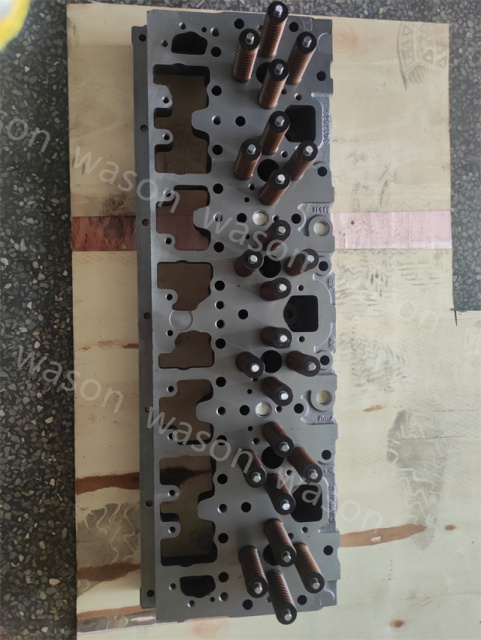 M11 QSM11 Cylinder Head Assy 2864028  3084652 R485-9