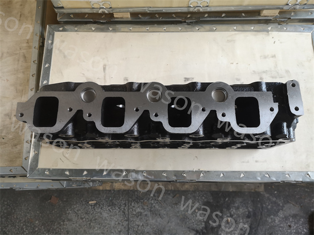 BD30 Cylinder Head Assembly