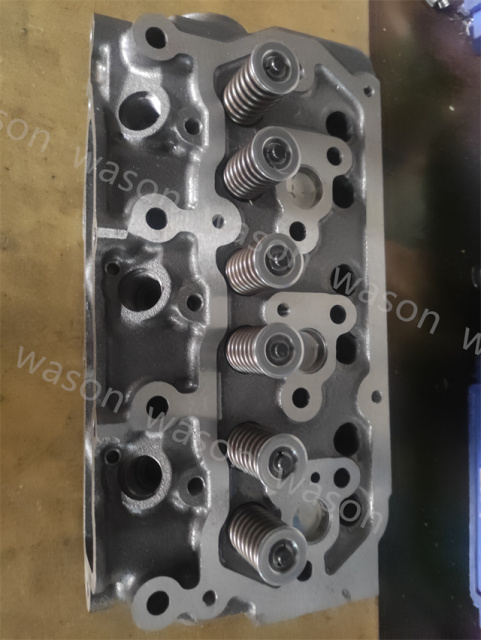 S3L Cylinder Head 31B01-31044 for S3L S3L2 Engine EB250 EB300 EB306 Excavator MT160 MT165 MT190 Tractor