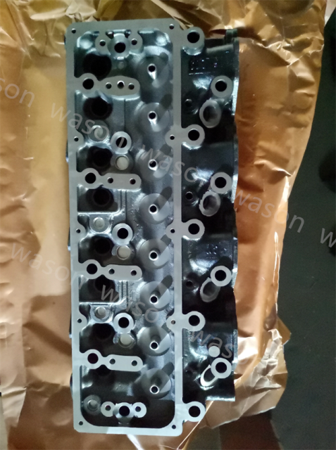QD32 Cylinder Head Assembly