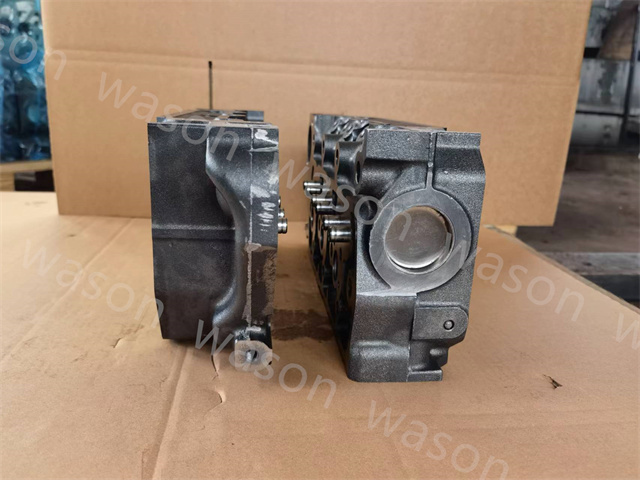 K3E Cylinder Head Assembly