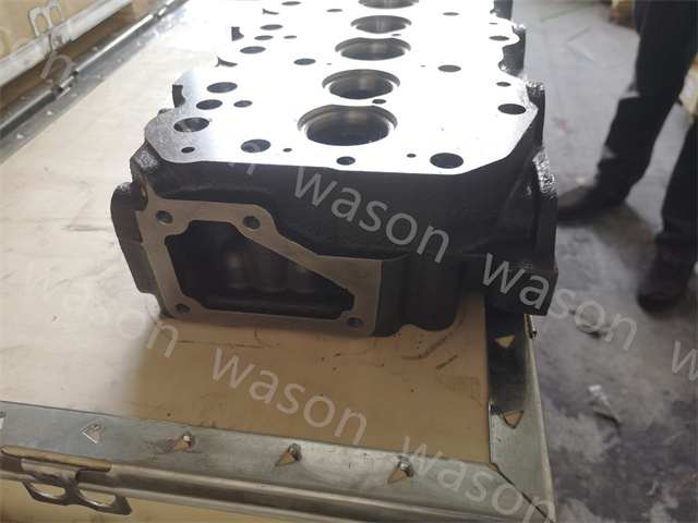 BD30 Cylinder Head Assembly