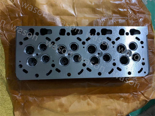 V3300 Cylinder Head Assembly