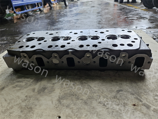 S4K Cylinder Head Assembly