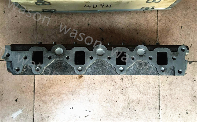 4D94 Cylinder Head Assembly