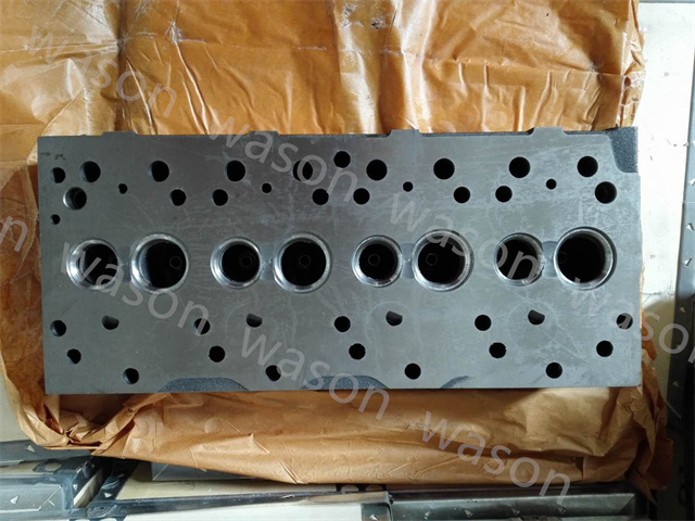 4D95S Cylinder Head Assembly
