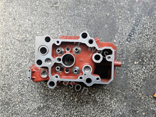S6R TC Cylinder Head Assembly