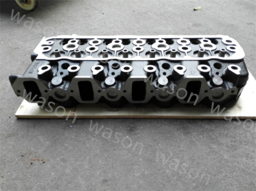 4D32 Cylinder Head Assembly