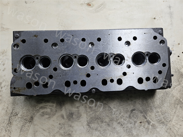 S4K Cylinder Head Assembly