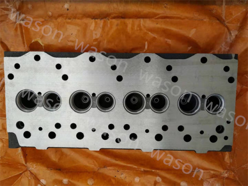 4D95 Cylinder Head Assembly Three Holes without Preheat Plug