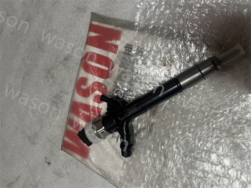 Fuel Injector 1465A041 095000-5600 for 4D56