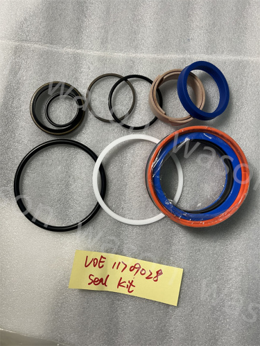 VOE 11709028 Cylinder Seal Kit for L180