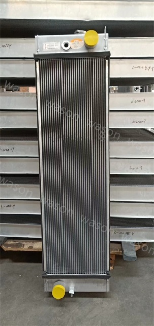 Excavator Hydraulic Radiator Water Tank Radiator LQ05P00041S037 SK250-8