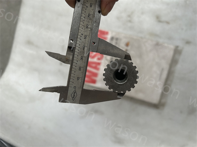 PC1250 Front Shaft 708-2H-22310 L411.5 D59/Z22 D36/Z20 HPV132