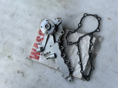 1J864-73030 Water Pump Suitable for V2403