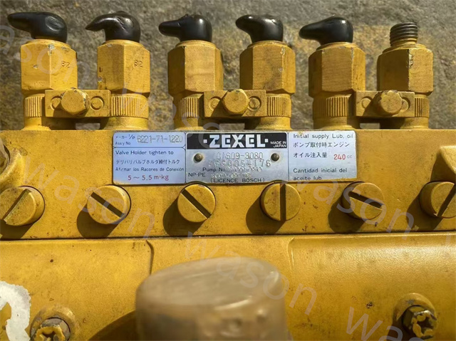 ​6D108 Fuel pump WA300/WA320-3 6221-71-1220 101061-8570 101609-3038