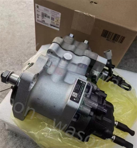 PC300/PC350/PC360-8 6D114-3 Fuel pump 6745-71-1170 6745-71-1840