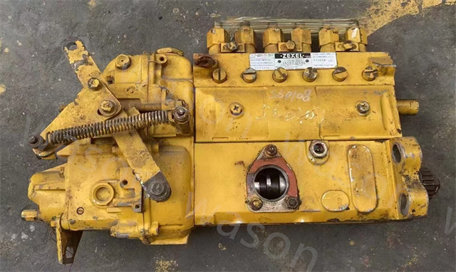 ​6D108 Fuel pump 6221-71-1311 9400-610772 101609-3120 101605-3991