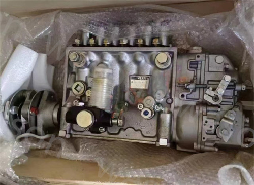 6D140-2 PC700/PC750-3 WA500 Fuel pump 6211-71-1310 6211-71-1311