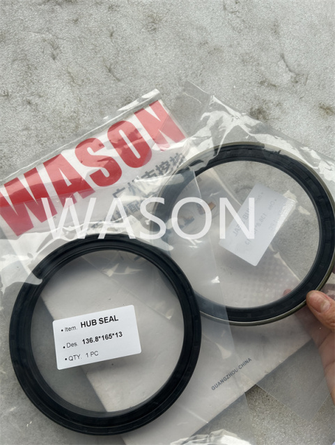 HUB SEAL 136.8*165*13