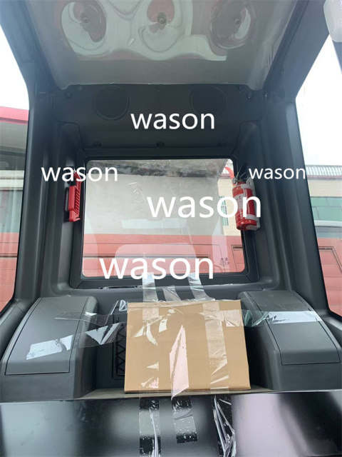 SY215 Excavator cabin