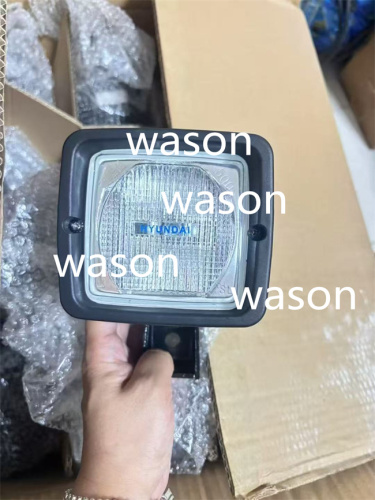 Excavator parts R220-9 R-9  Right Side Light 21QB-60700