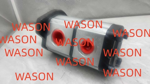 HL730-7, HL730TM7, HL740-7, HL740TM-7 Gear pump 31LF-40010