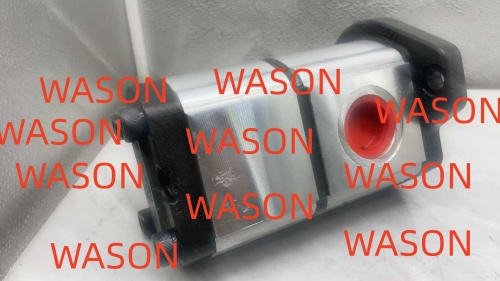 HL730-7, HL730TM7, HL740-7, HL740TM-7 Gear pump 31LF-40010