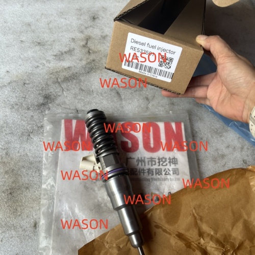 9330 9630 9510  Fuel Injector Assy RE533608 RE533501/DZ121294