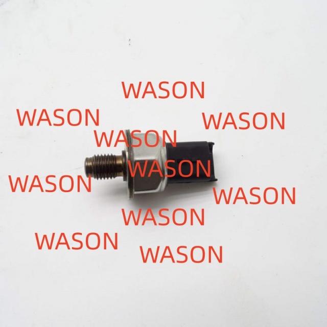 Excavator Pressure Sensor  55PP03-02