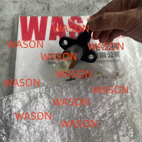 1400B 214B 930 C3  Fuel Injector Assy 2645666 2645L003 5217421 17-100900 1447228M91 1447227 1852744