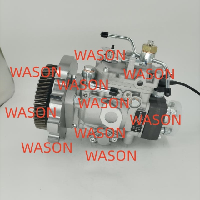 V68 V78 4M41 Fuel Pump  4M41 V68 V78 479778-6421 ME190711  ME994986  ME204338